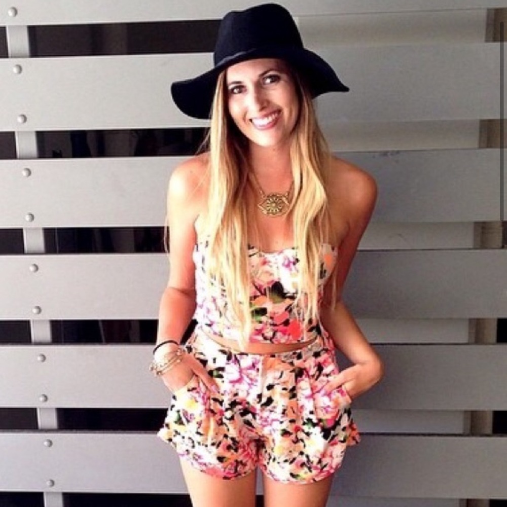LF Floral Two-Piece Set Size 6/XS